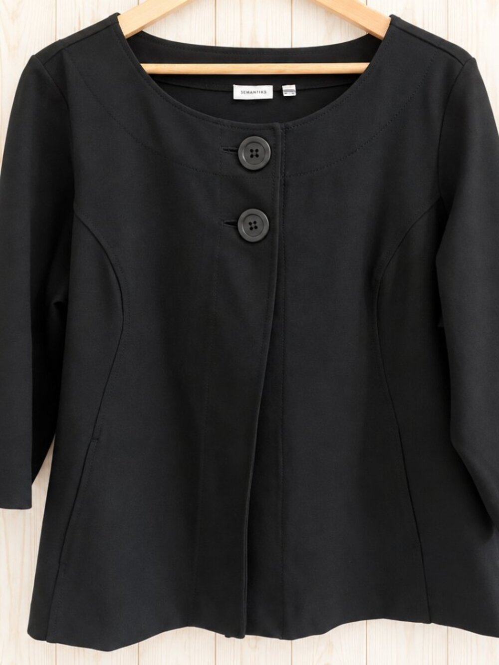 Semantiks Women’s Black Button-Front 3/4 Sleeve Blazer